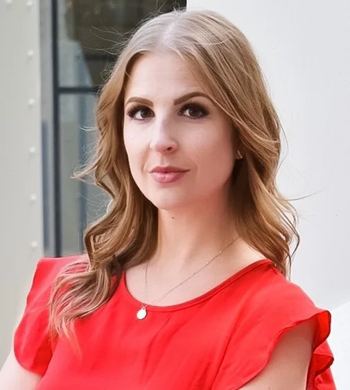 Mandy Walker (she/her)